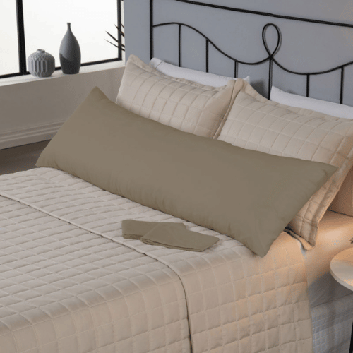 Capa para Travesseiro de Corpo PureTouch | Marrom