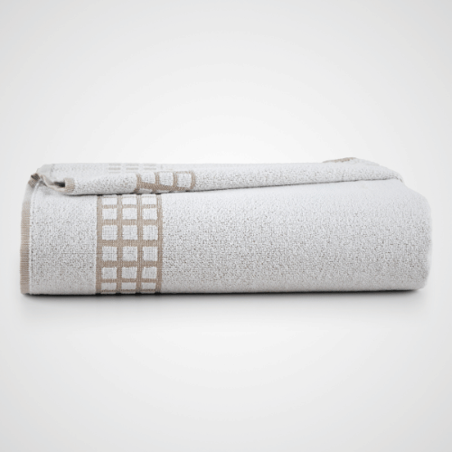 Praia e Piscina Georgia | Cáqui