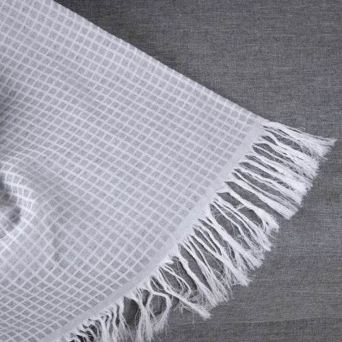 Manta para Cama/Sofá/Poltrona Grid Jacquard | Cinza - Linhas & Lares