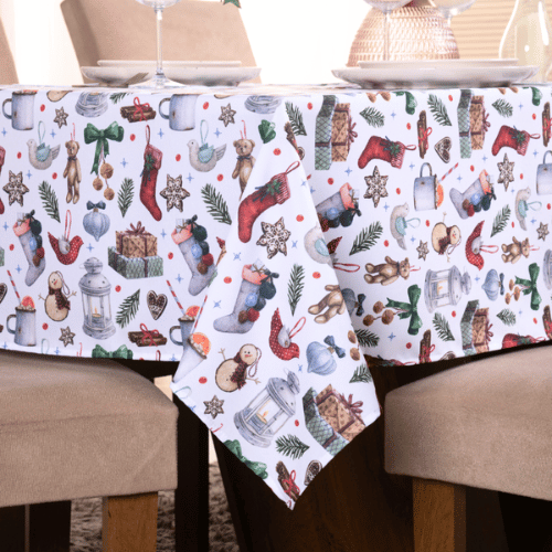 Toalha de Mesa Magia Natalina | 4 à 8 Lugares