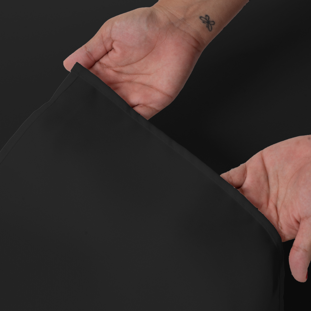 Toalha de Mesa Nuance | Preto | 4 à 10 Lugares