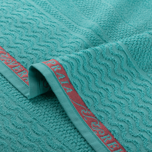 Praia e Piscina Beach